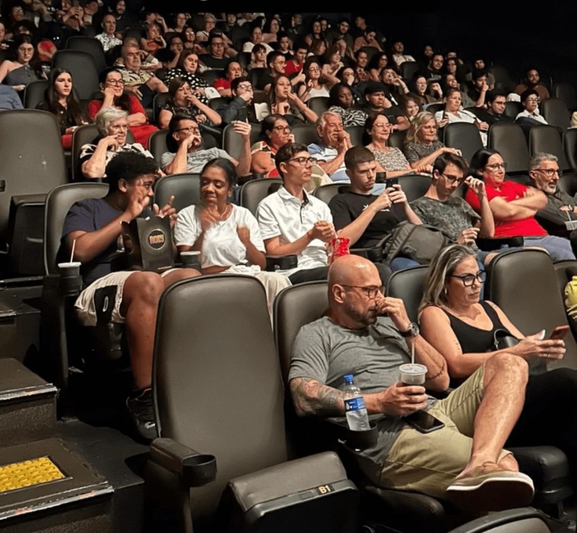 Plateia no Cine Roxy 5